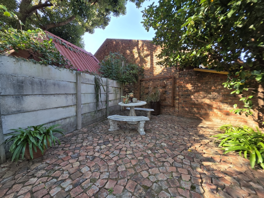 3 Bedroom Property for Sale in Riebeeckstad Free State